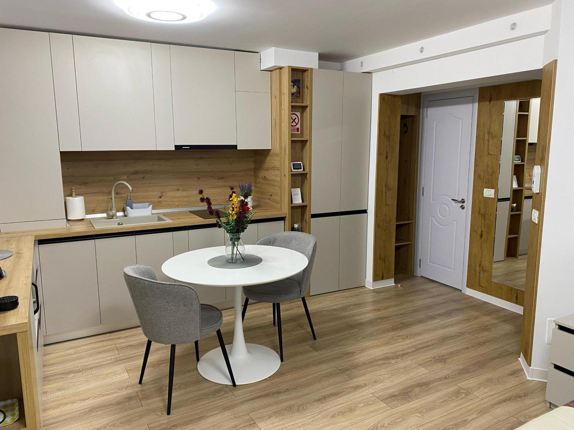 Central Luxury Apartment Iasi Luaran gambar