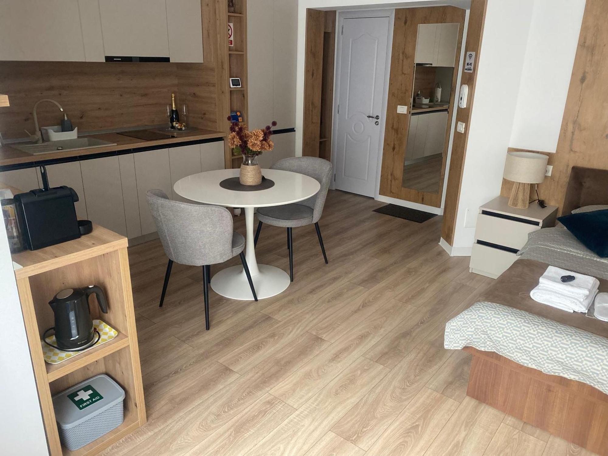 Central Luxury Apartment Iasi Luaran gambar